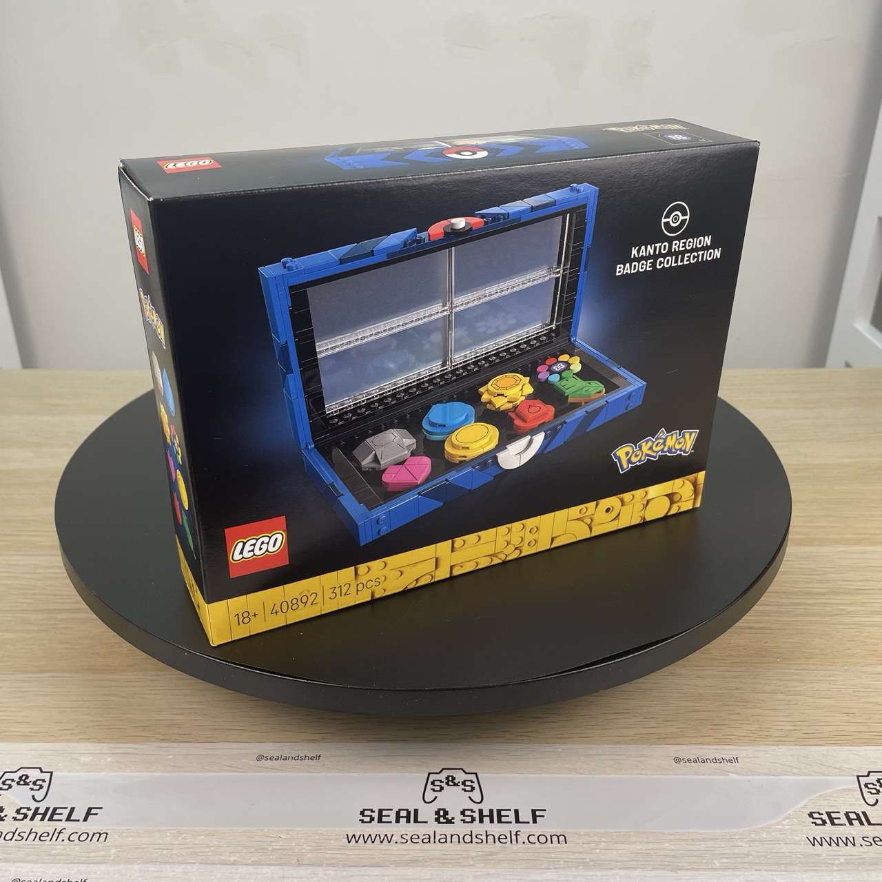 LEGO Pokémon – Kanto Region Badge Collection (Set 40892) – 312 pcs