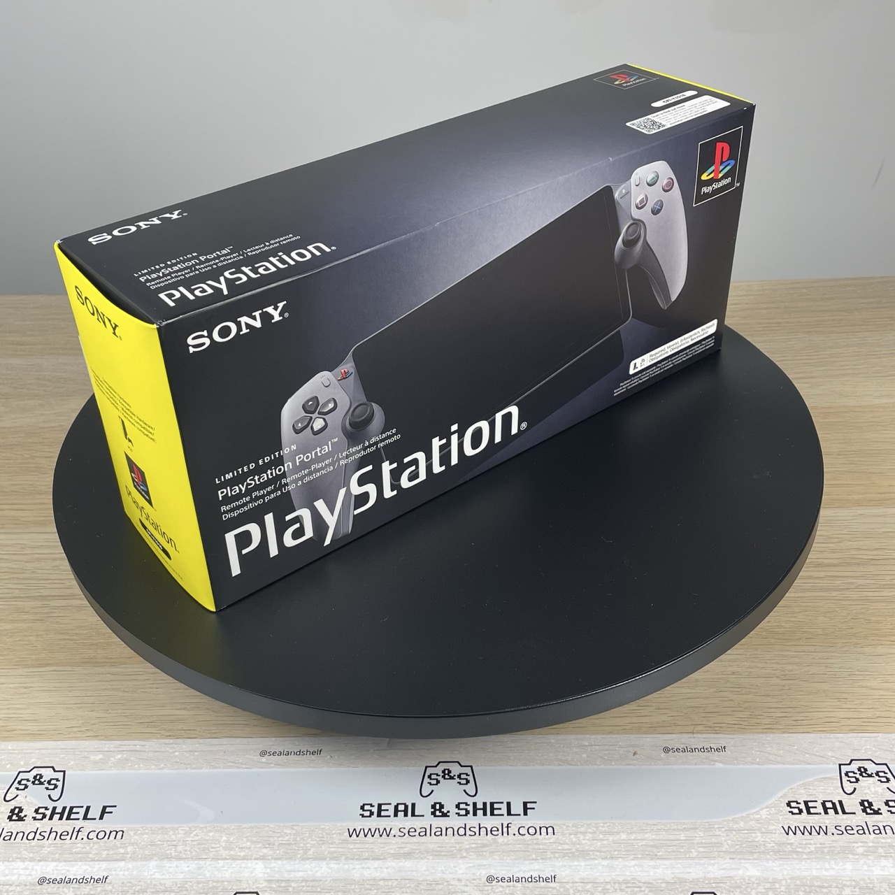 Sony PlayStation Portal (PSP) – 30th Anniversary Edition