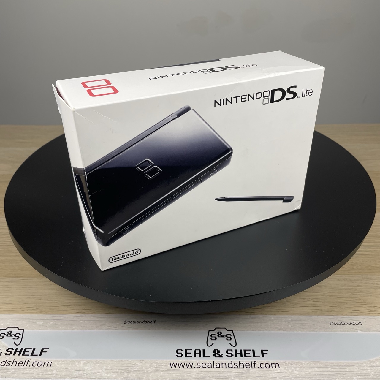 Nintendo DS Lite - Black - Sealed