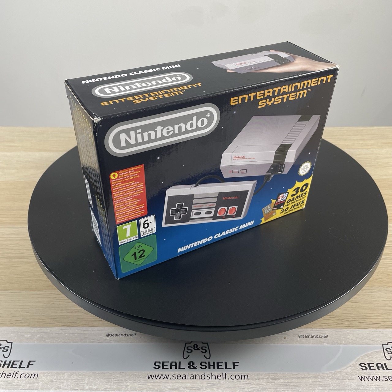 Nintendo Classic Mini: Nintendo Entertainment System (NES Mini)