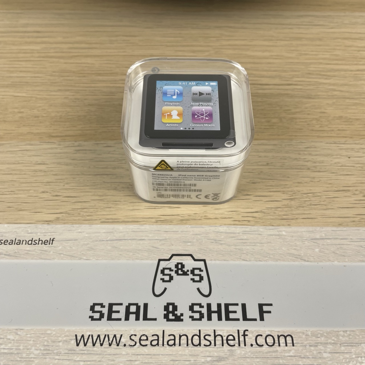 Apple iPod Nano – Graphite (6th Generation)