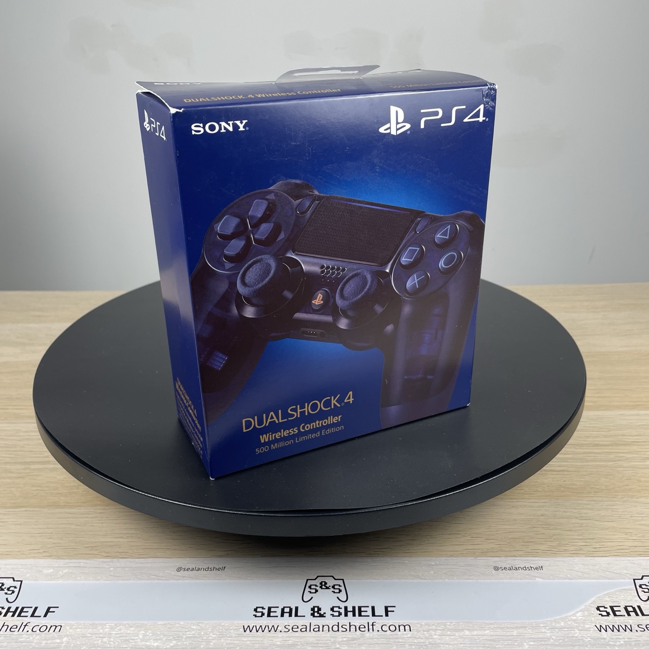 Sony DualShock 4 Wireless Controller – PlayStation 4 (Blue)